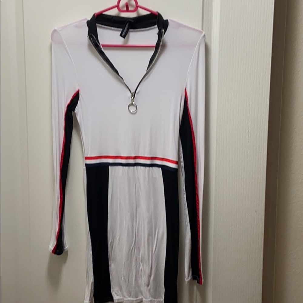 White Striped ZIP-Down Dress